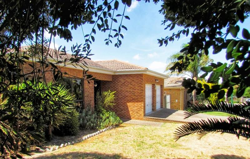 4 Bedroom Property for Sale in Kleinbron Estate Western Cape